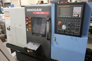 DOOSAN LYNX 220L #10418